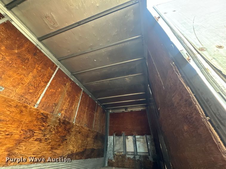 image for item EK1371 1980 Fruehauf FB8-P2-40 dry van trailer