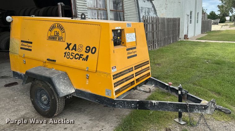image for item EK1372 1993 Atlas Copco XAS 90JD air compressor