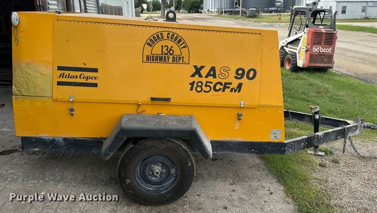 image for item EK1372 1993 Atlas Copco XAS 90JD air compressor