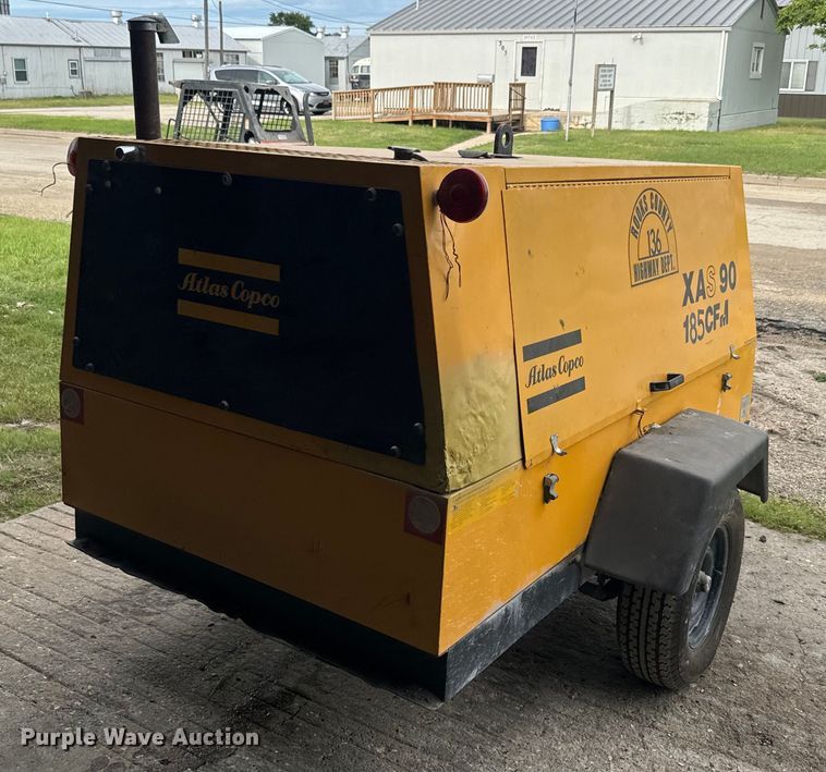 image for item EK1372 1993 Atlas Copco XAS 90JD air compressor