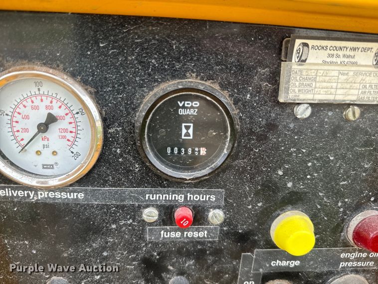 image for item EK1372 1993 Atlas Copco XAS 90JD air compressor