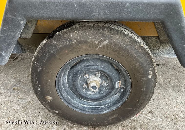 image for item EK1372 1993 Atlas Copco XAS 90JD air compressor