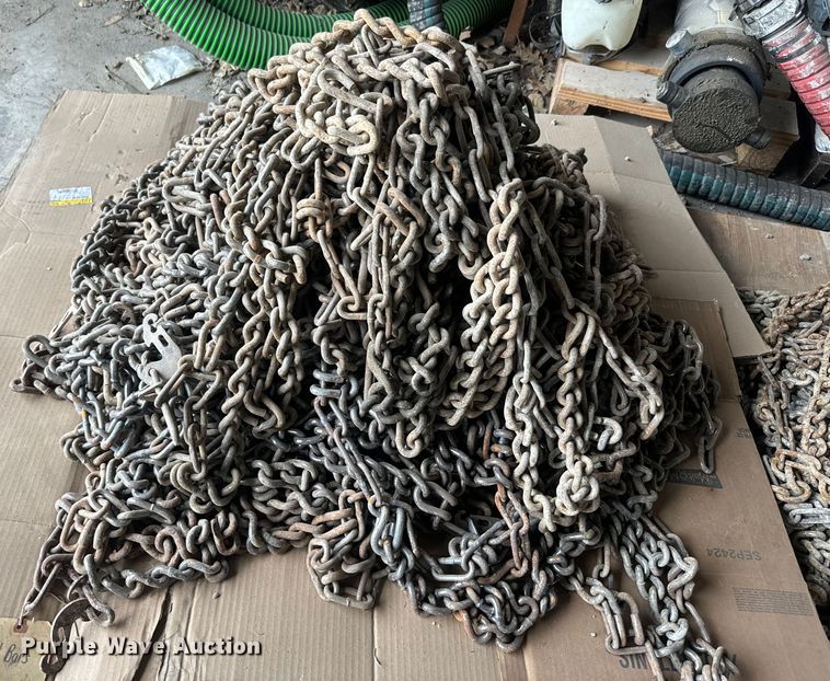 image for item EK1373 Motor grader tire chains