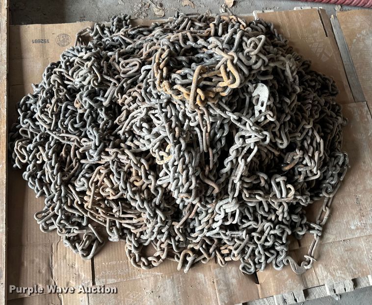 image for item EK1373 Motor grader tire chains