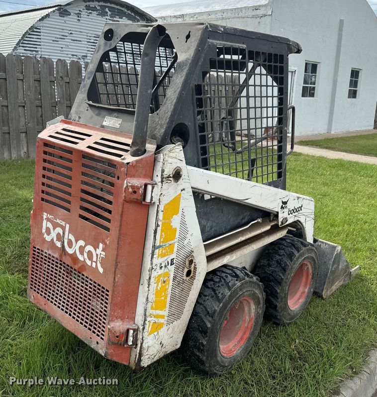 image for item EK1374 1992 Bobcat 440B skid steer loader