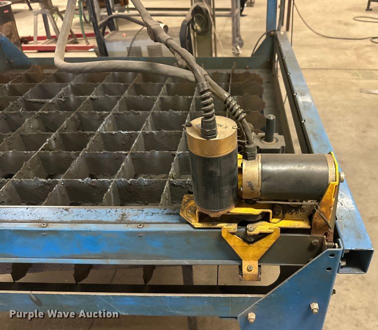 image for item EK1378 Plasma Cam DHC 2 plasma cutting table
