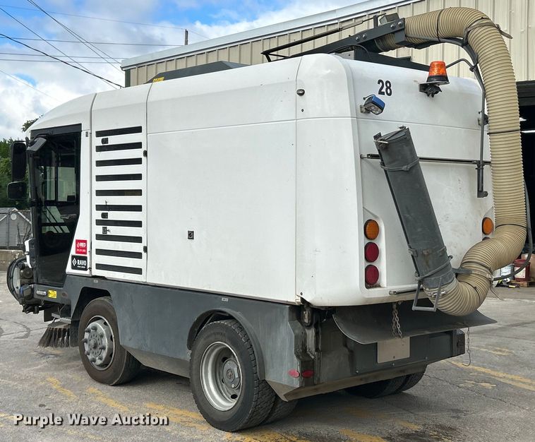 image for item EK4620 2016 Ravo B.V Ravo 5 Series 540 street sweeper