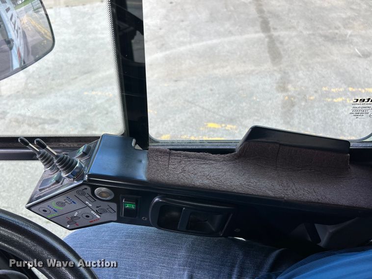 image for item EK4620 2016 Ravo B.V Ravo 5 Series 540 street sweeper