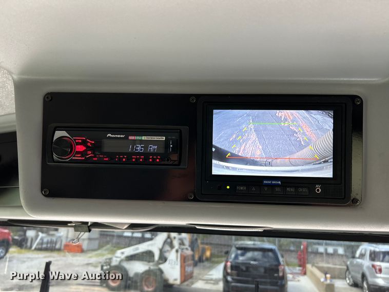 image for item EK4620 2016 Ravo B.V Ravo 5 Series 540 street sweeper