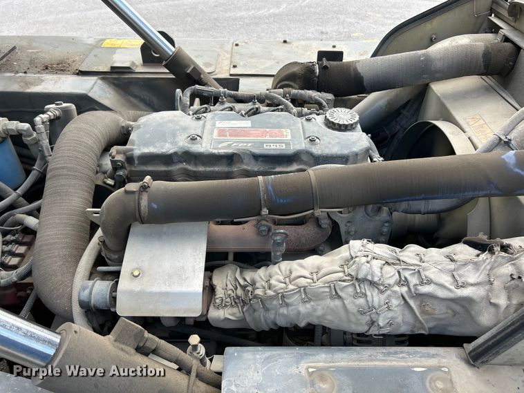 image for item EK4620 2016 Ravo B.V Ravo 5 Series 540 street sweeper