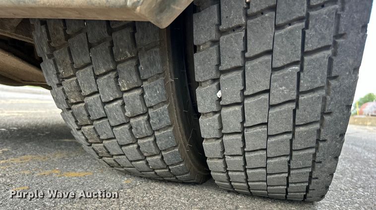 image for item EK4620 2016 Ravo B.V Ravo 5 Series 540 street sweeper