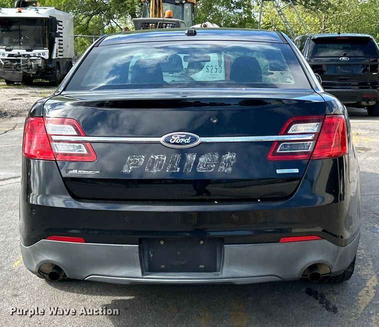 image for item EK4623 2013 Ford Taurus Police Interceptor 