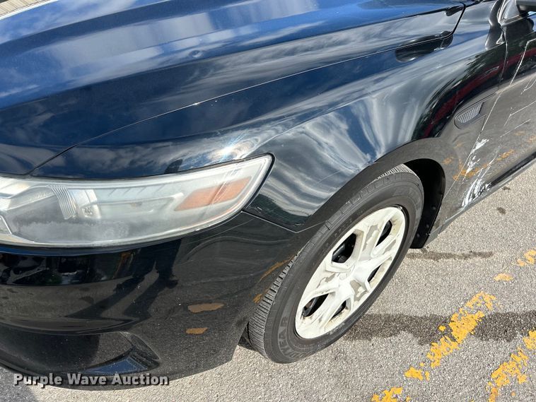 image for item EK4623 2013 Ford Taurus Police Interceptor 