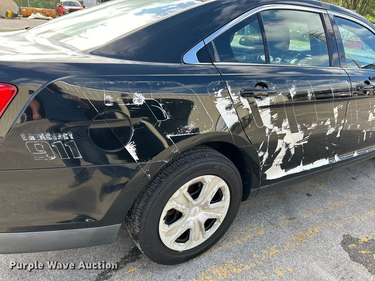 image for item EK4623 2013 Ford Taurus Police Interceptor 