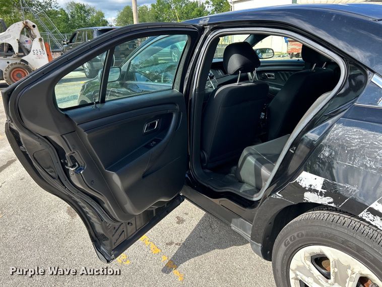 image for item EK4623 2013 Ford Taurus Police Interceptor 