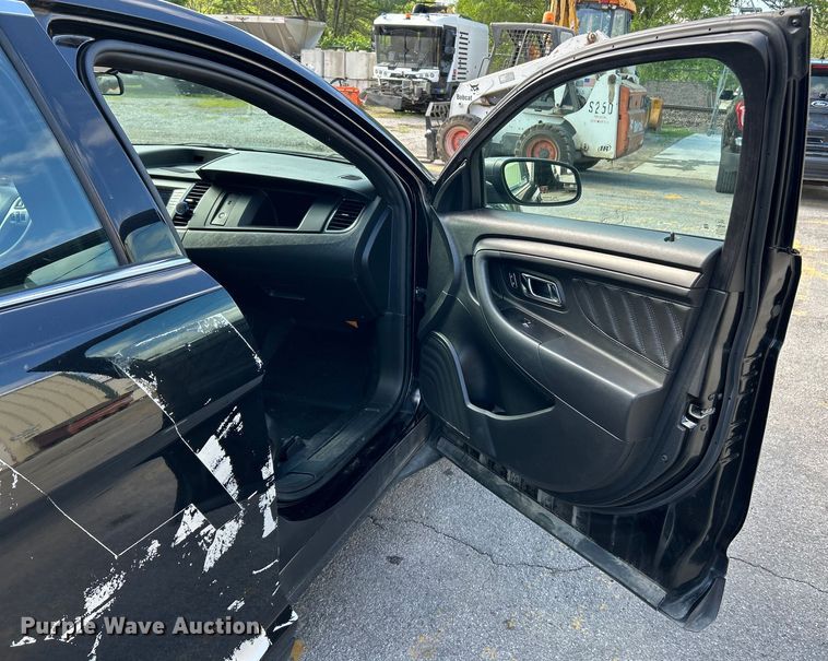 image for item EK4623 2013 Ford Taurus Police Interceptor 