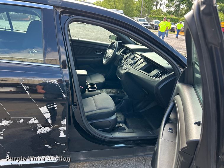 image for item EK4623 2013 Ford Taurus Police Interceptor 