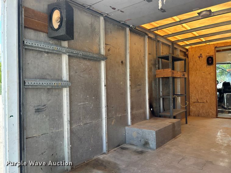 image for item EK4629 1999 Chevrolet P30 delivery van