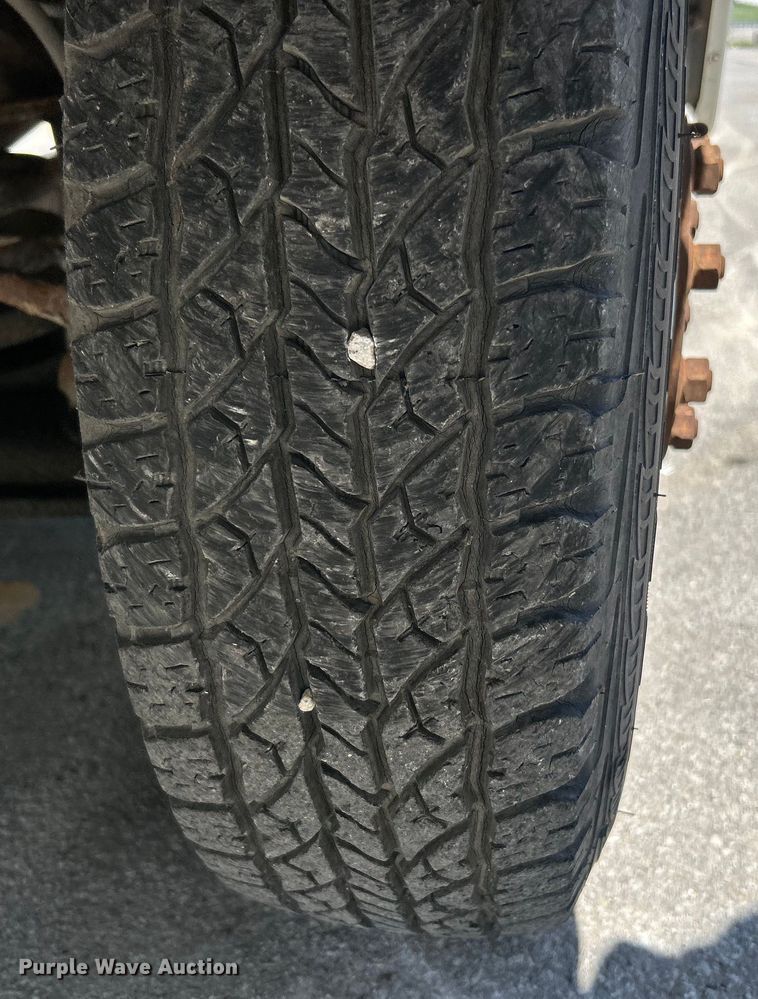 image for item EK4629 1999 Chevrolet P30 delivery van