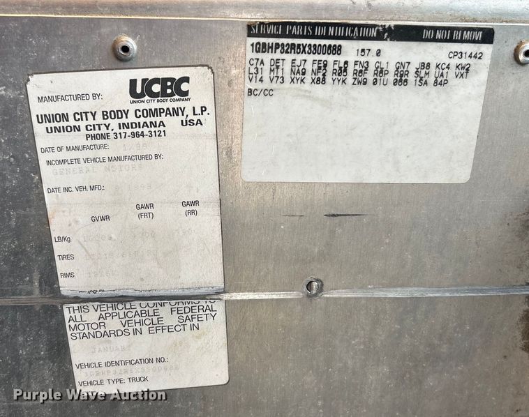 image for item EK4629 1999 Chevrolet P30 delivery van