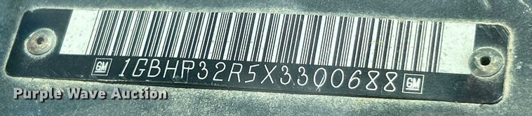 image for item EK4629 1999 Chevrolet P30 delivery van