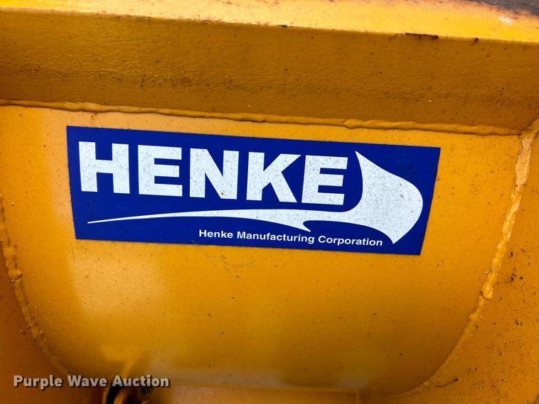 image for item EK4632 Henke snow plow