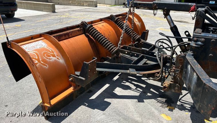 image for item EK4634 2004 International 7400 dump truck