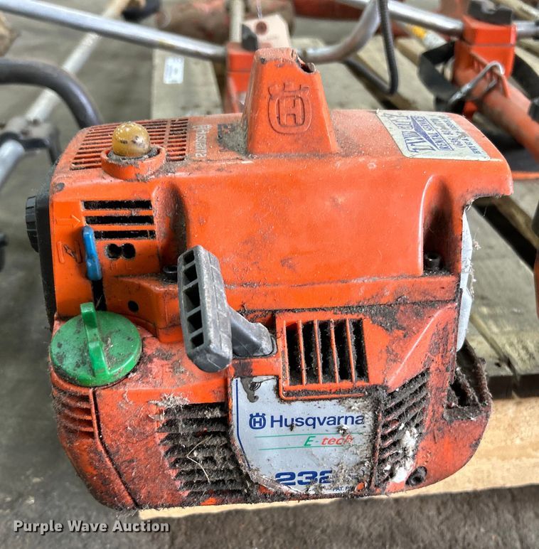 image for item EK4649 Lawn and garden equipment