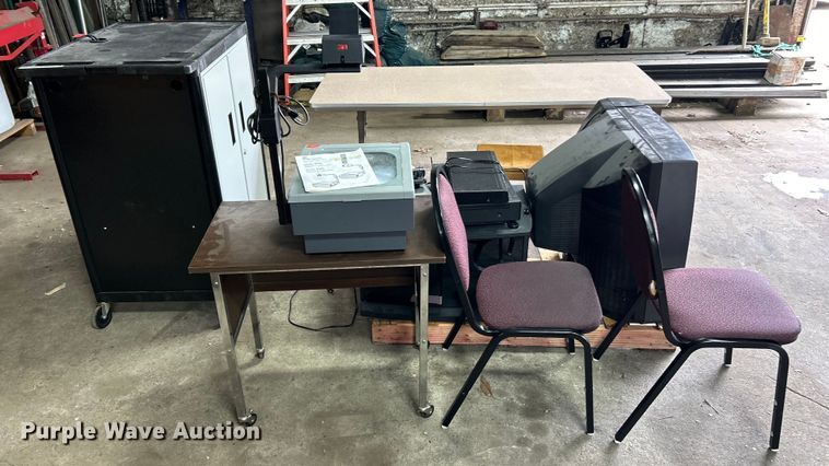 image for item EK4650 Furniture 