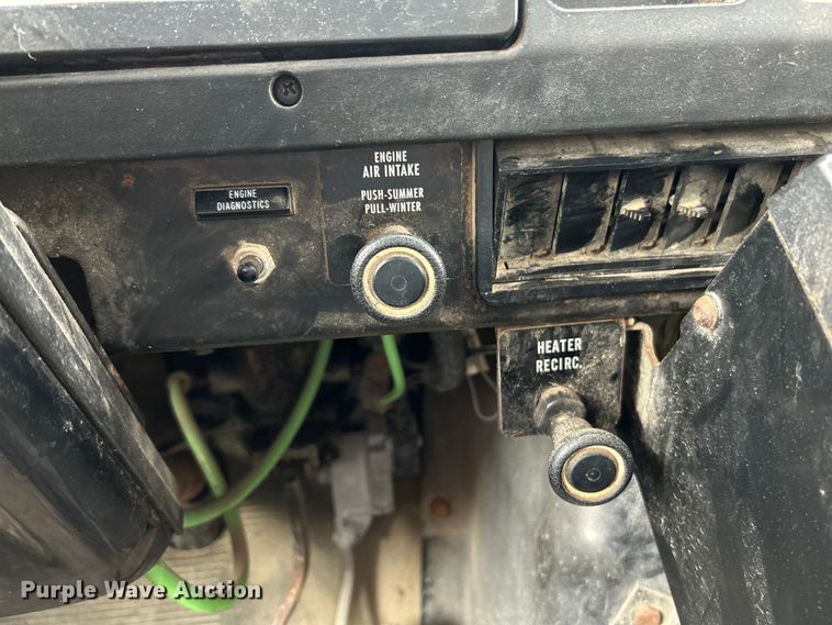 image for item EK4660 1998 International 4900 dump truck