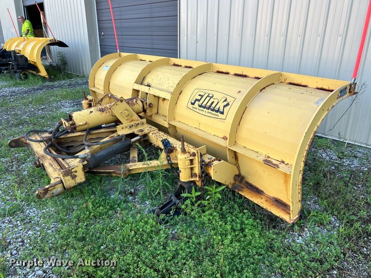 image for item EK4660 1998 International 4900 dump truck