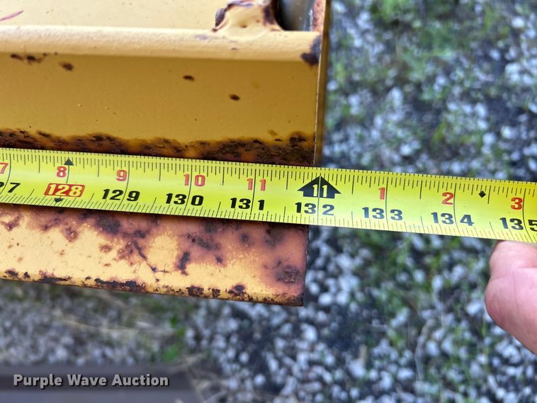 image for item EK4660 1998 International 4900 dump truck