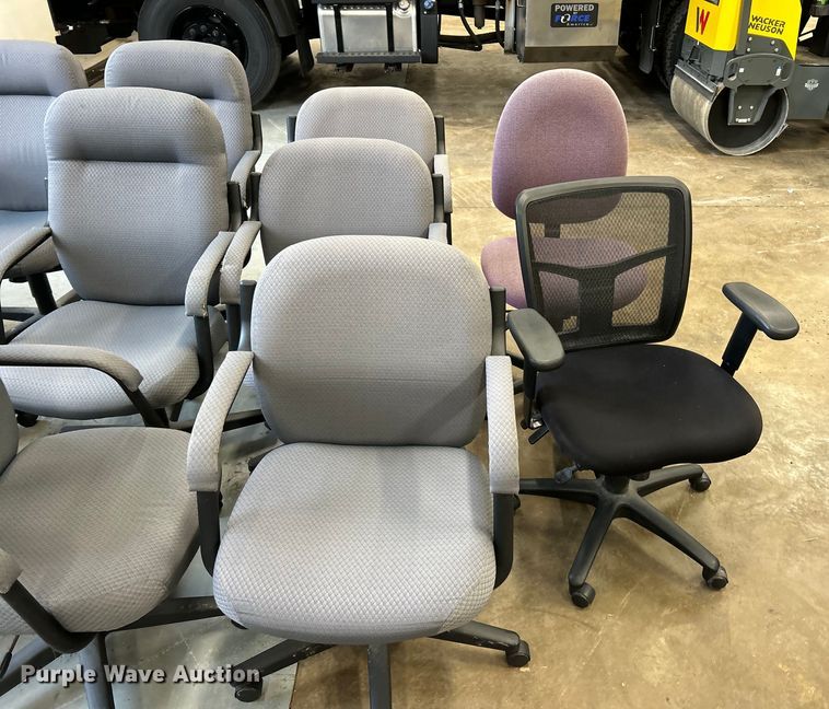 image for item EK4682 Chairs