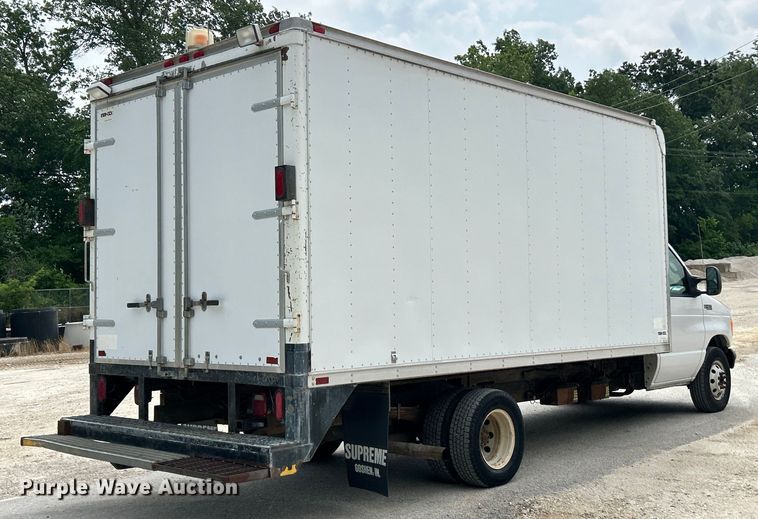 image for item EK4690 2005 Ford E450 Super Duty sewer inspection truck