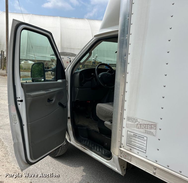 image for item EK4690 2005 Ford E450 Super Duty sewer inspection truck