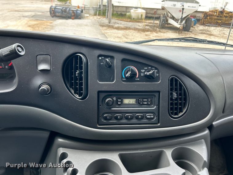 image for item EK4690 2005 Ford E450 Super Duty sewer inspection truck