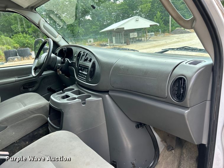 image for item EK4690 2005 Ford E450 Super Duty sewer inspection truck