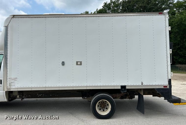 image for item EK4690 2005 Ford E450 Super Duty sewer inspection truck