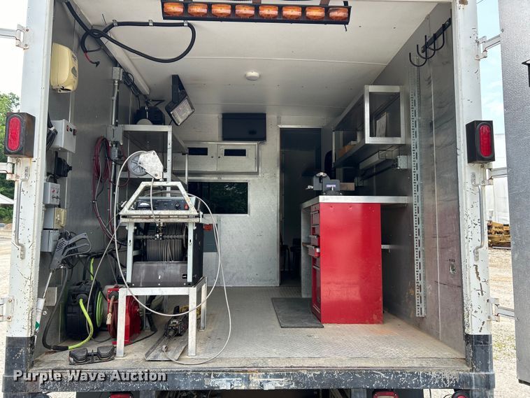 image for item EK4690 2005 Ford E450 Super Duty sewer inspection truck