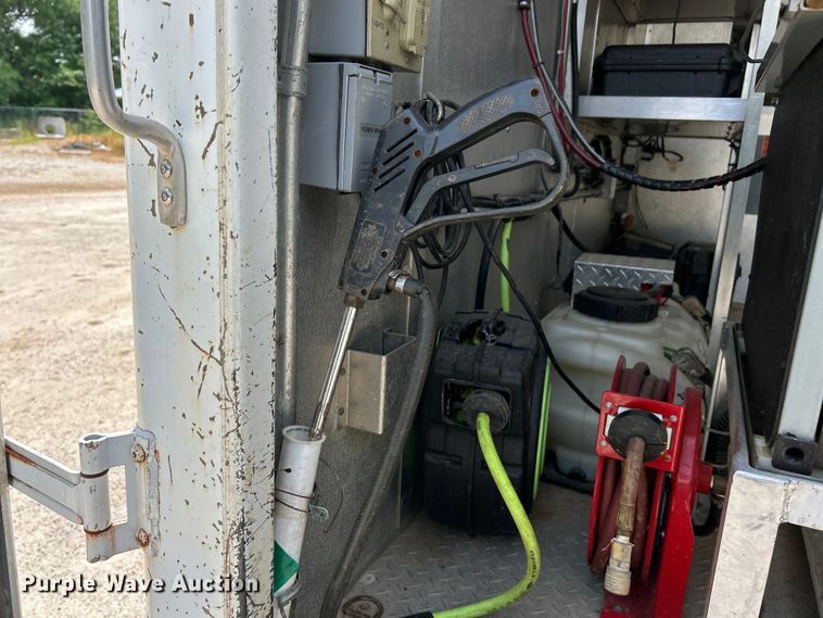 image for item EK4690 2005 Ford E450 Super Duty sewer inspection truck