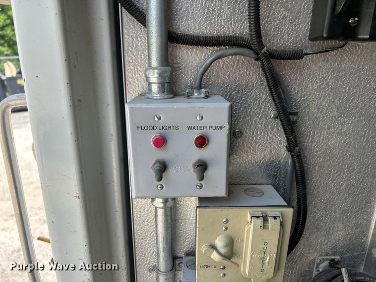 image for item EK4690 2005 Ford E450 Super Duty sewer inspection truck