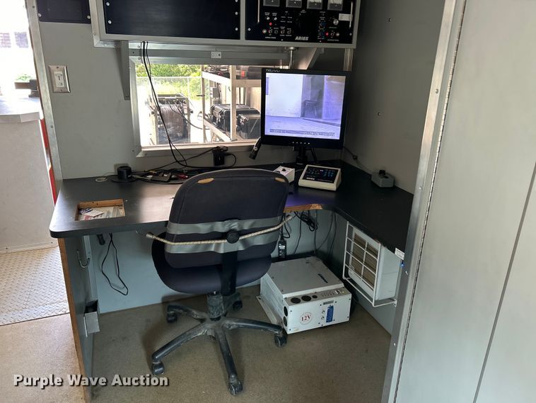 image for item EK4690 2005 Ford E450 Super Duty sewer inspection truck