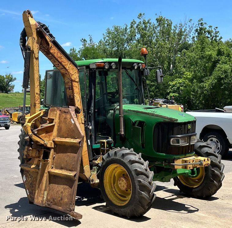 image for item EK4725 2003 John Deere  6320 MFWD tractor