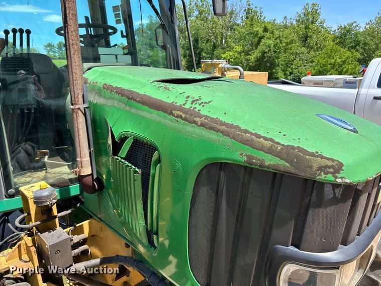 image for item EK4725 2003 John Deere  6320 MFWD tractor