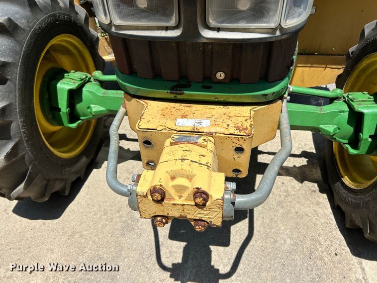 image for item EK4725 2003 John Deere  6320 MFWD tractor