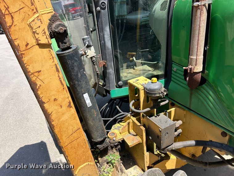 image for item EK4725 2003 John Deere  6320 MFWD tractor