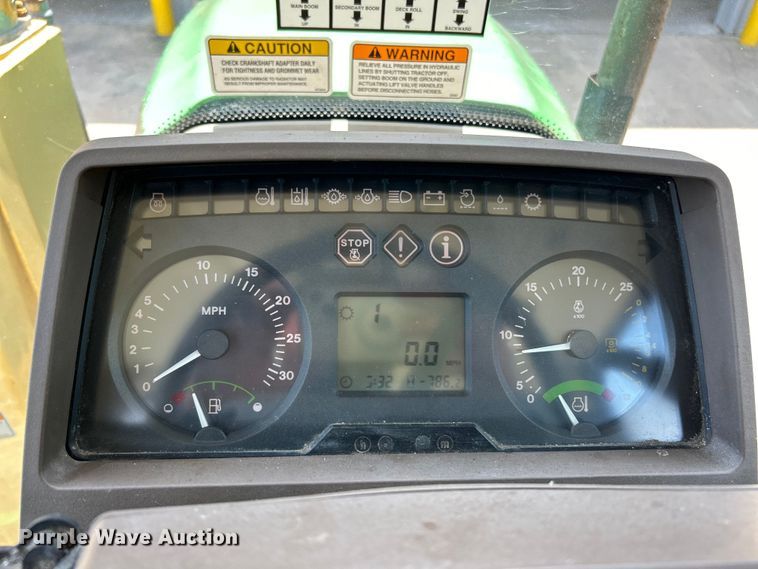 image for item EK4725 2003 John Deere  6320 MFWD tractor