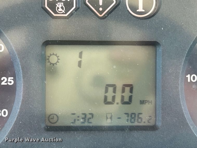 image for item EK4725 2003 John Deere  6320 MFWD tractor