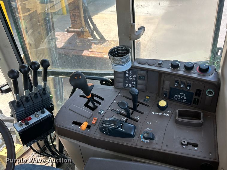 image for item EK4725 2003 John Deere  6320 MFWD tractor