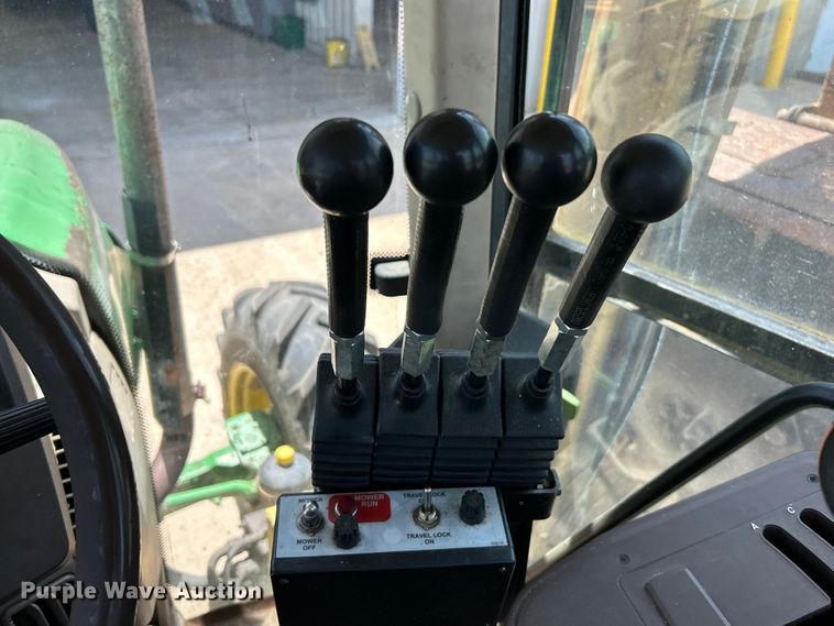 image for item EK4725 2003 John Deere  6320 MFWD tractor